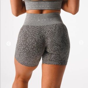 Nvgtn snake shorts